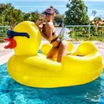 Bouée matelas canard jaune XXL - Kf a b cddce e cba e c ba ag - Summer Waterfun