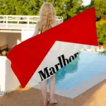 Serviette de plage “Marlboro Red” - Kf s f a e c j - Summer Waterfun
